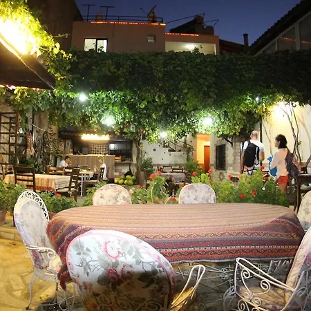 Tuncay Guest house